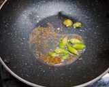 A picture of step 3 of Sweet potato fry (falhari).