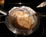 Une image de l'étape 3 de Gâteau sablée au caramel.