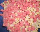 Foto del paso 2 de la receta: Pechugas de pollo con salsa de soja, miel y vinagre de arroz sobre zanahorias y maíz al wok