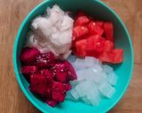 Foto langkah ke 1 dari resep Es Campur Merah Putih.