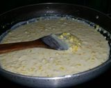 Foto langkah ke 6 dari resep Chicken, Corn, and Cheese Cream Soup.