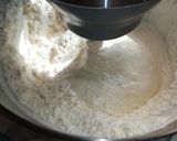Foto del passaggio 2 della ricetta Bretzel bun (panini per hamburger stile pretzel)