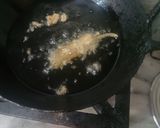 A picture of step 5 of Cheesy jalapeño fritters.