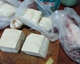 Foto langkah ke 1 dari resep Tahu Goreng Babi Kecap.