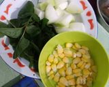 Foto langkah ke 1 dari resep Sayur Bening Labu Air.