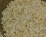 A picture of step 4 of Homemade popcorn.