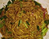 Foto langkah ke 4 dari resep Mie Goreng Pedas.