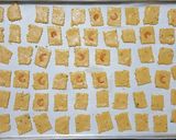 Hình bước làm 3 của món Tom Yum Cookies
