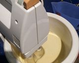 Foto langkah ke 2 dari resep Martabak Manis.