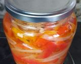 Foto del paso 6 de la receta: Pimientos y cebolla en escabeche
