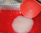 Foto langkah ke 7 dari resep 265. Puding mutiara merah putih.