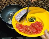 A picture of step 4 of CHATPATA RAJMA WRAP/RED KIDNEY BEANS BURRITOS.