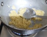 A picture of step 1 of White Sauce Pasta.