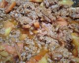 A picture of step 3 of White lobia with qeema.
