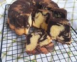 Foto langkah ke 7 dari resep Marmer cake Law thomas.