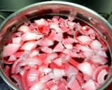 A picture of step 2 of Pink (beetroot) pasta.