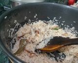 A picture of step 5 of Veggies -nutty pulao.
