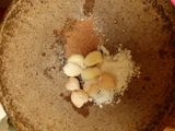 Peyek kacang renyah
