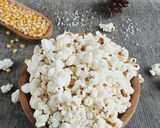 Foto langkah ke 4 dari resep Popcorn - Salted Butter.