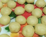 Foto langkah ke 4 dari resep Donat bakar ala micis.