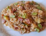Foto del passaggio 4 della ricetta Risotto ai fiori di zucca e zucchine