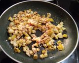 चटपटीत उपवासाची पेरूची भाजी (Upwasachi Peruchi Bhaji Recipe In Marathi) रेसिपी स्टेप 4 फोटो 