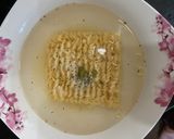 Hình bước làm 3 của món Mì gói nước bò xào