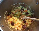 Foto del paso 2 de la receta Lentejas con verduras 🥕🌶️ y chorizo🥓