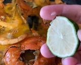 Foto langkah ke 6 dari resep Udang Kepiting saos Padang.