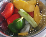 Foto del paso 1 de la receta: Gazpacho de Mango con Tostas Gratinadas