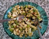 Foto del paso 2 de la receta: Ensalada de hinojo, manzana verde, pasas y maní