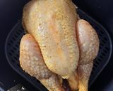 Une image de l'étape 1 de Poulet rôti / pommes de terre à l’air fryer.