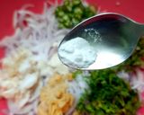 A picture of step 3 of Onion Gatti Pakoda.