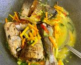 Foto langkah ke 6 dari resep Bandeng bumbu acar kuning.