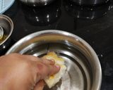 A picture of step 4 of Bread Rolls.
