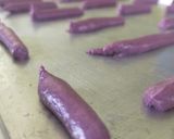 Foto langkah ke 3 dari resep Lidah kucing taro.