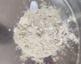 A picture of step 1 of 5 minutes flat sattu laddu.