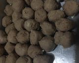 Foto langkah ke 1 dari resep Sup Sayur Bakso.