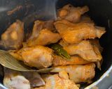 A picture of step 3 of Paya Shorba / Mutton Trotters Soup.