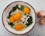 Foto del paso 2 de la receta: Tortilla de cilantro y champiñón silvestre