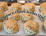 A picture of step 1 of Cheese & Chives Scones.