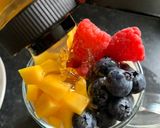 A picture of step 2 of Overnight oat with mix fruits.