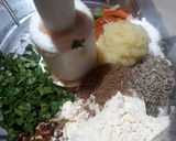 A picture of step 2 of Chicken seekh kabab masalah.
