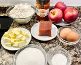 Foto del paso 1 de la receta: Pastel crumble con manzana carameliza y membrillo “sin gluten”