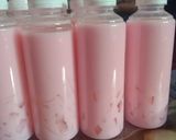 Foto langkah ke 5 dari resep Milky Jelly Doger.