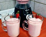 Foto del paso 3 de la receta: Smoothie de frutilla con banana