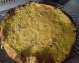 Foto del paso 7 de la receta: Tarta de Cebollas y tocineta con base de pan de molde a la "Nata" 🥧🍳🥓🍞🌰🌰🌰🍞🥓🍳🥧