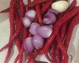 Foto langkah ke 2 dari resep Teri kacang balado.