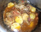 A picture of step 6 of Chicken Alu Gobhi,.