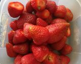 A picture of step 1 of Strawberry Mousse with Strawberry Gelatin Topping.